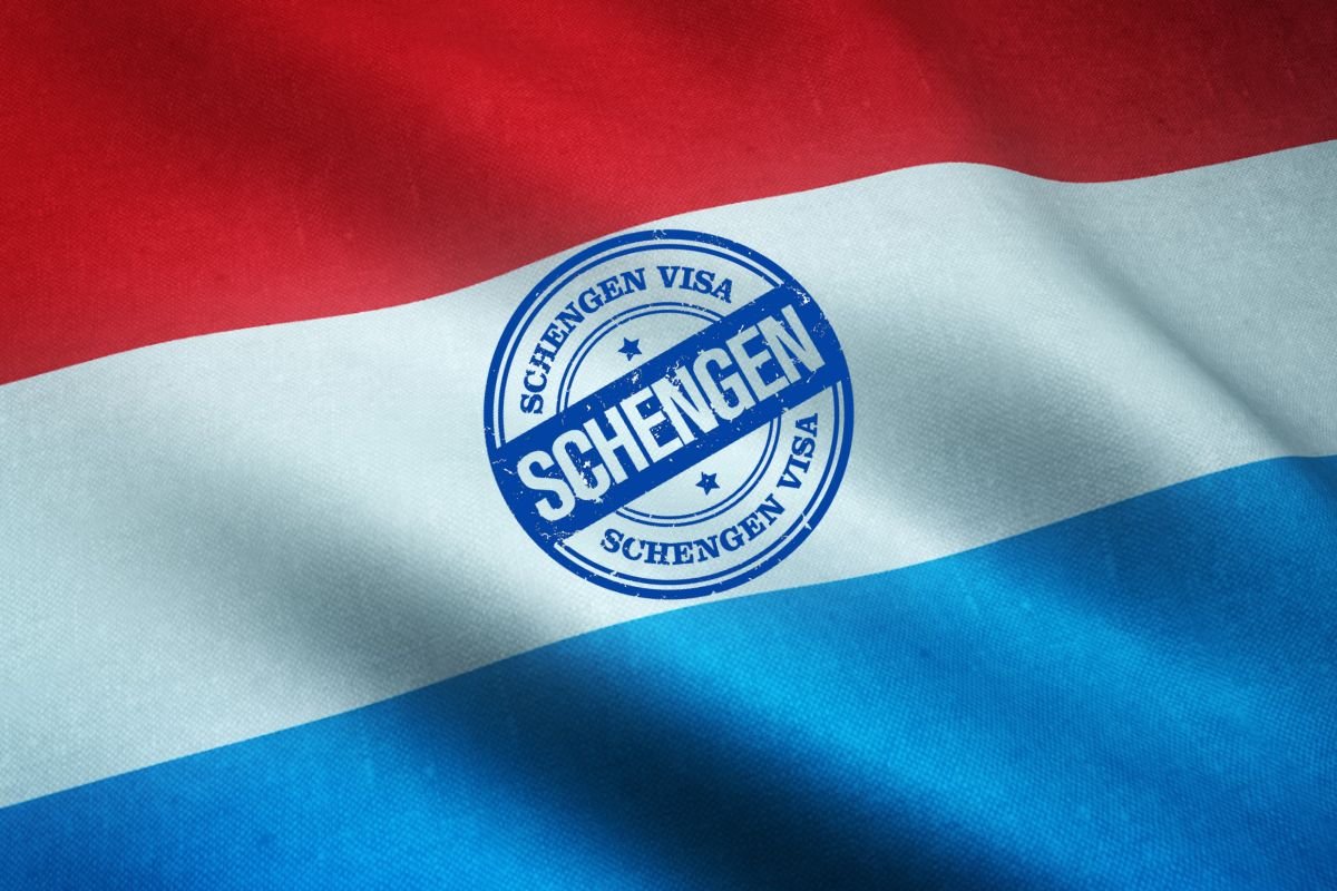 Luxembourg driving school for students