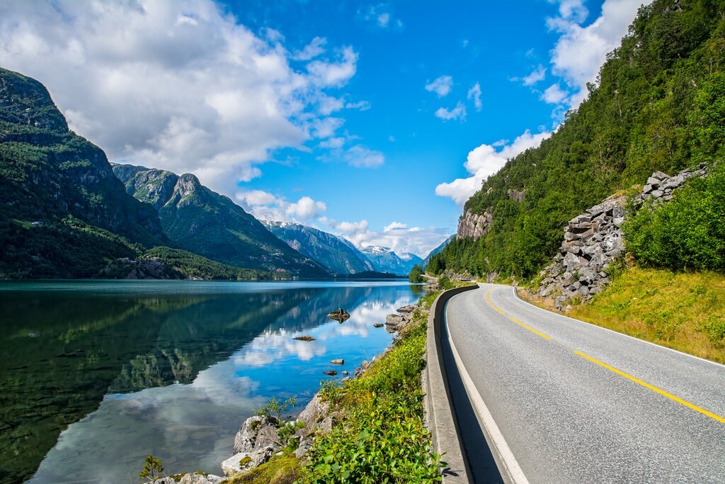 driving in norway with us license